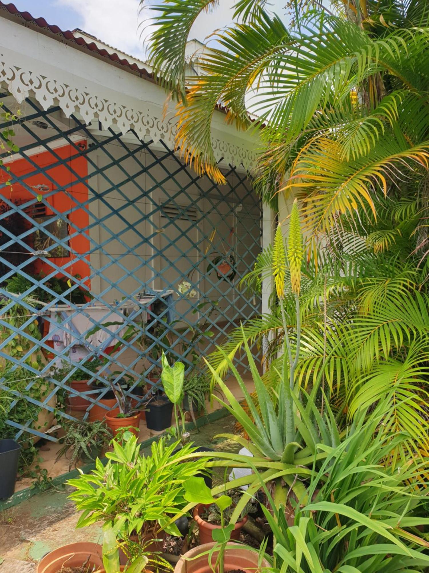 Apartmán A Ka Lemich Sainte-Rose Exteriér fotografie